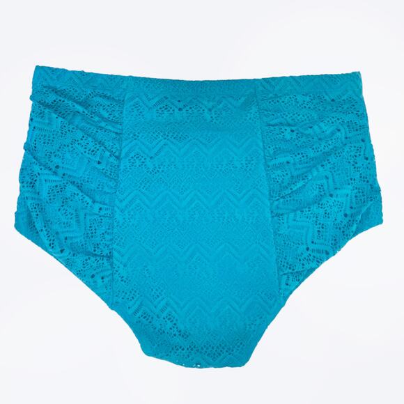 Torrid 2X Bikini Set High Neck Crochet Top & High-Rise Crochet Swim Bottom - Picture 8 of 13